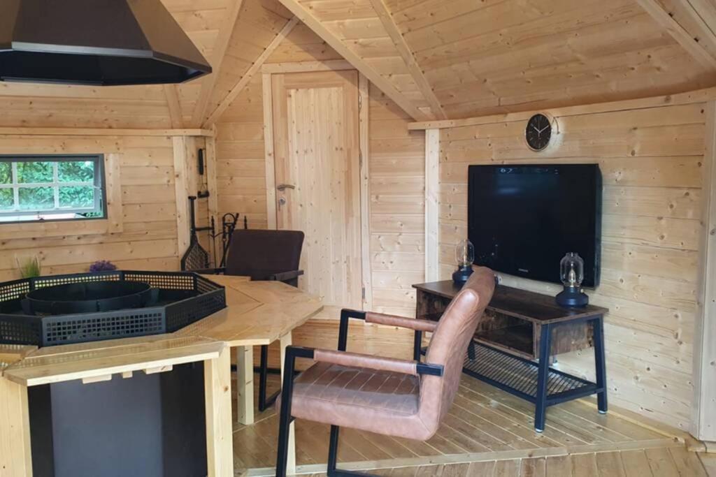 Vakantiehuis De 'Finse Kota' Rijssen Εξωτερικό φωτογραφία